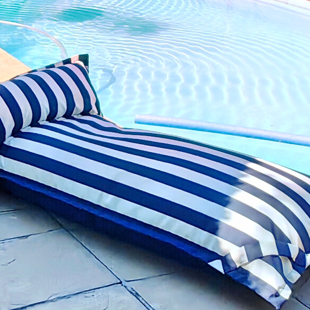 Aqua Loungers with Cushion - Covers