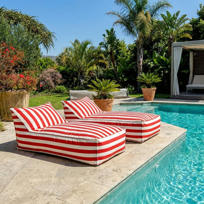 Poolside Daybed Loungers